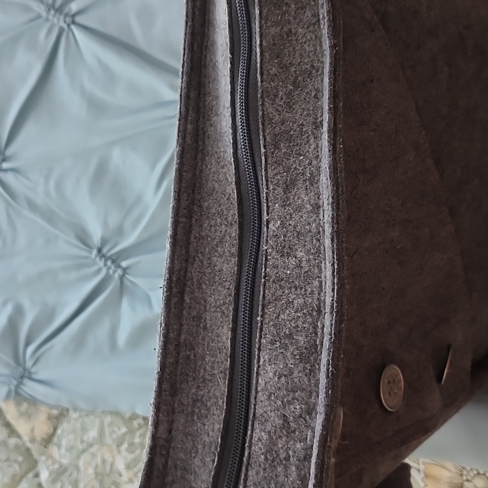 OGIO Gray Shoulder Bag - Picture 4 of 6